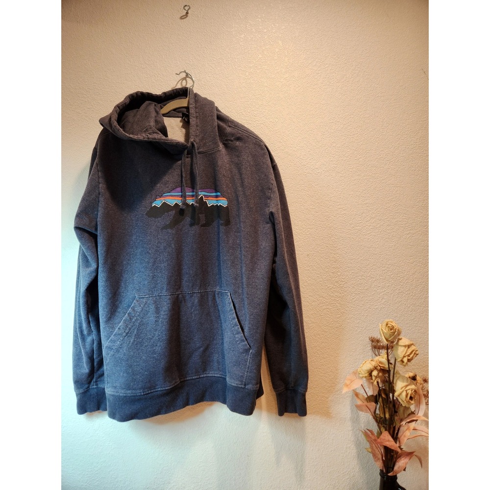 Patagonia Organic Cotton Bear Logo Hoodie Sweatshirt Gray Size‎ M Pullover